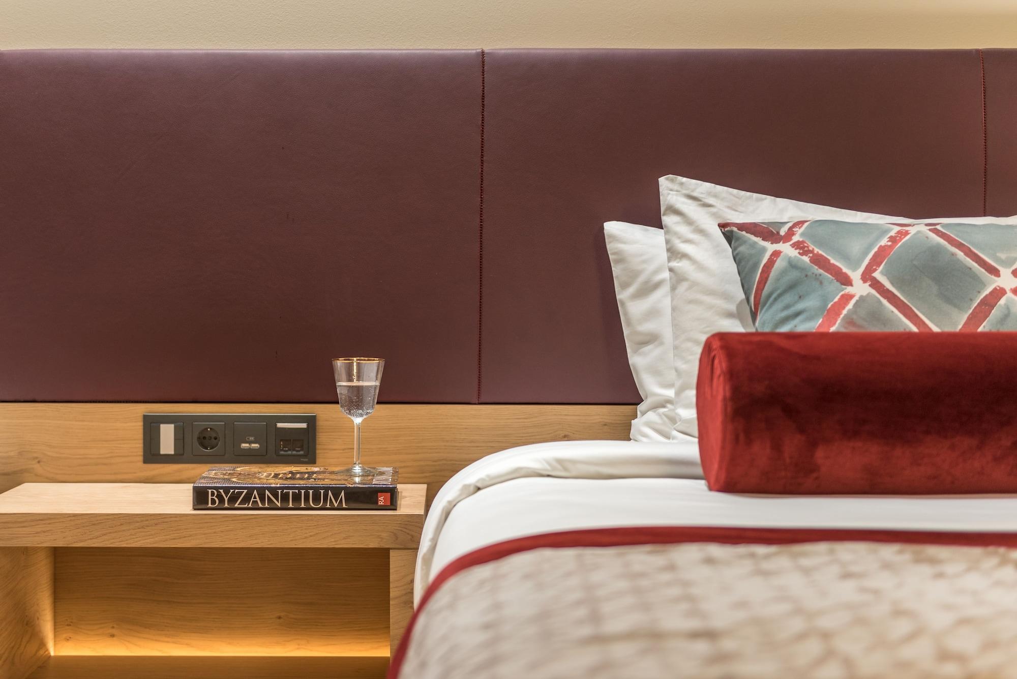 Euphoria Retreat - A Holistic Wellbeing Destination Spa Mystras Buitenkant foto