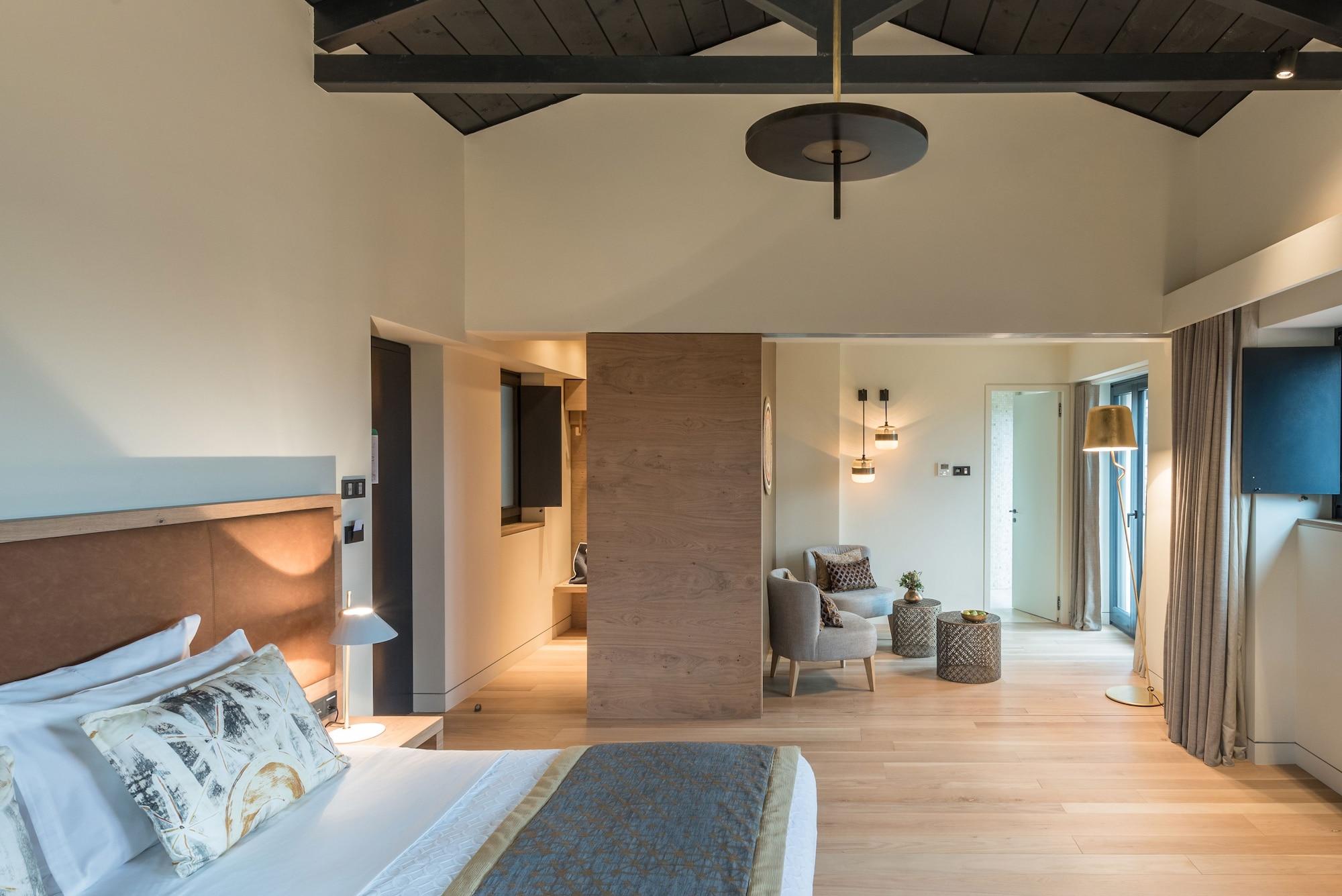 Euphoria Retreat - A Holistic Wellbeing Destination Spa Mystras Buitenkant foto