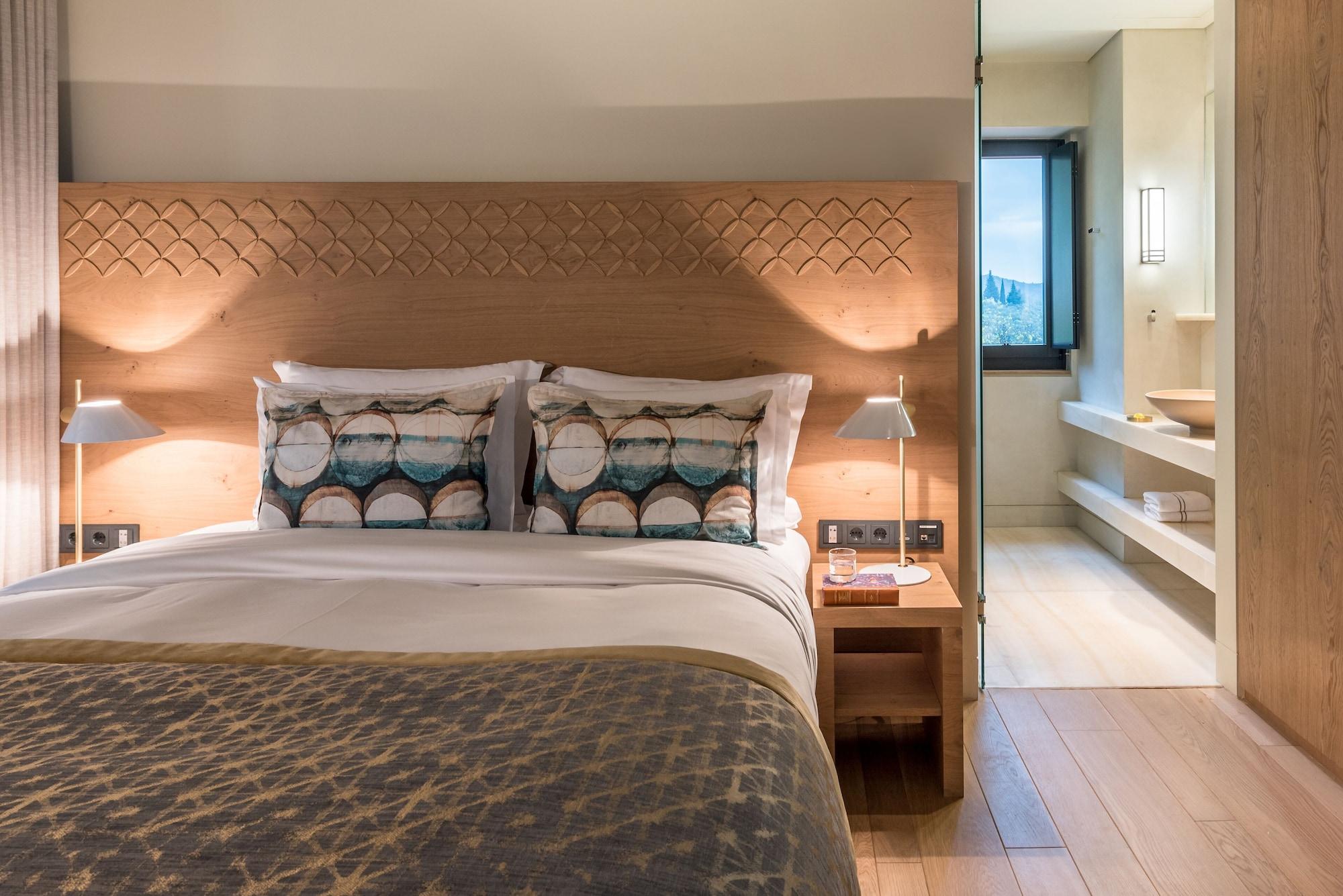Euphoria Retreat - A Holistic Wellbeing Destination Spa Mystras Buitenkant foto